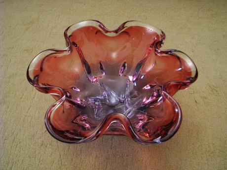 Misa z hutného skla,