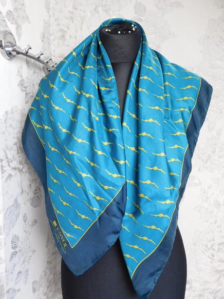 Kvalitná luxusna hodvabna elegantná šatka, l