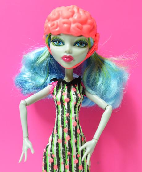 Monster high ghoulia, 