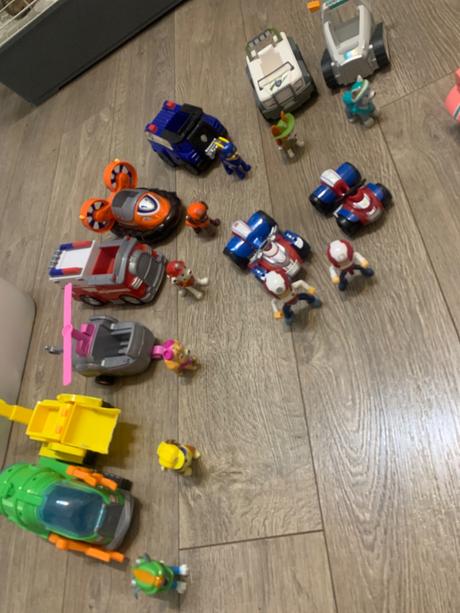 Základne vozidla paw patrol, 