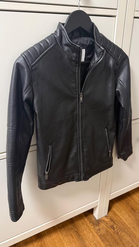 Kozenkova chlapcenska bunda, sinsay,152