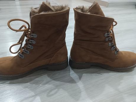 Topanky na zimu, 40