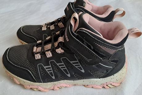 Členkové tenisky 35, 35