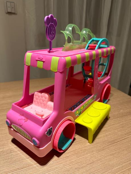 Cukrárske autíčko little pet shop, 