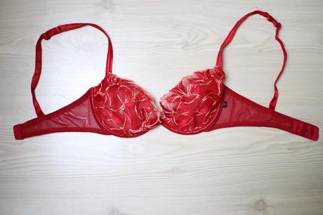 Dámska cute červená vyšívaná podprsenka y2k vintag, s