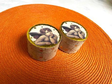 Kartónové kazetky na drobnosti - 2 ks,