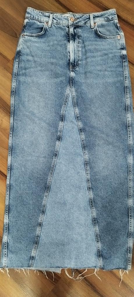 Dlhá rifľová sukňa zara, zara,s