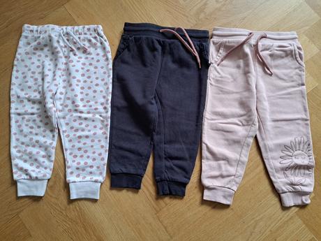 Dievčenské tepláky, f&f,92