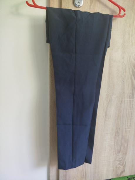 Oblek h&m, 140
