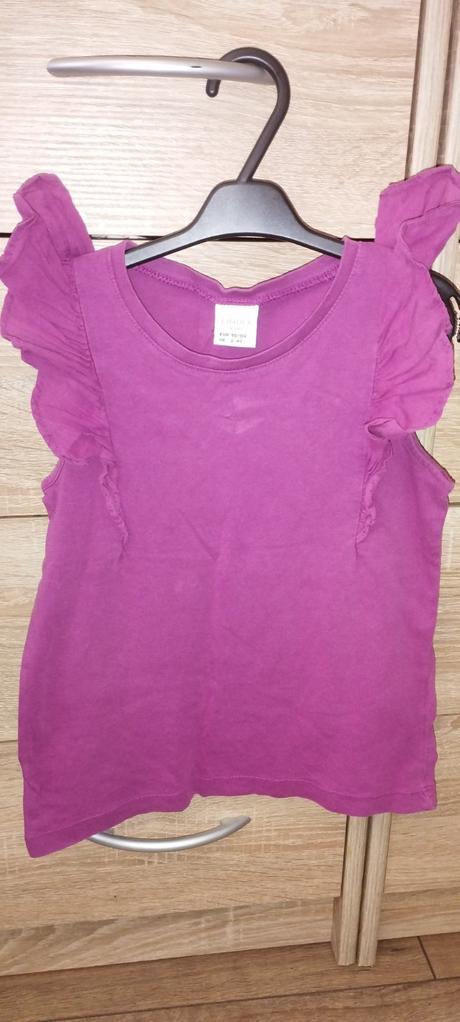 Lindex štýlový top s volánikmi, lindex,104