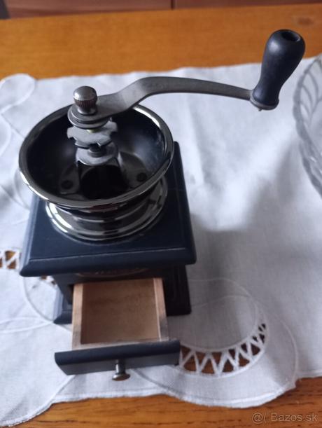 Ručný mlynček na kávu, 