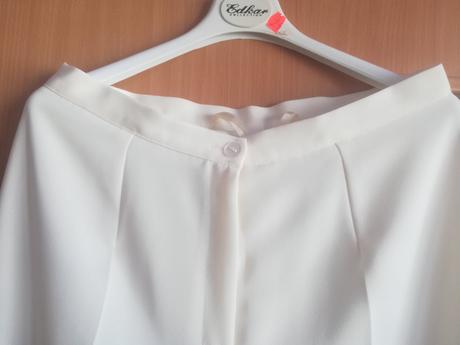 Elegantný kostým - sako, nohavice, top, 42