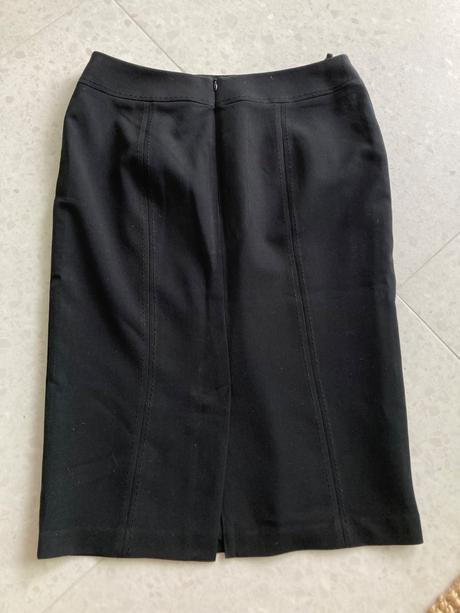 Elegantná púzdrová sukňa, marks & spencer,36