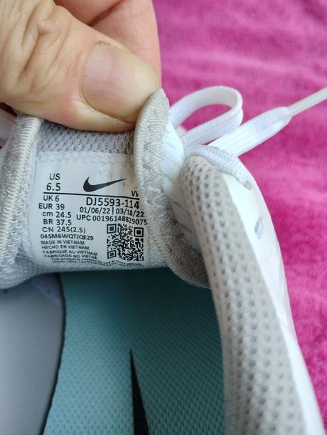 Tenisky na golf, nike,39