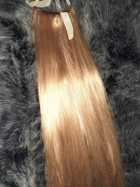 Príčesok do vlasov cop nie sú tenký, 