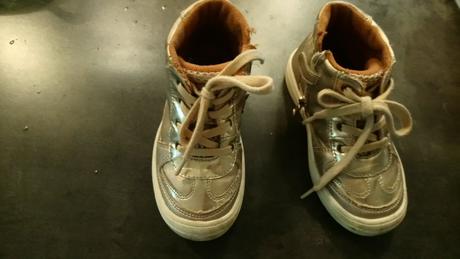 Topánky, mayoral,27