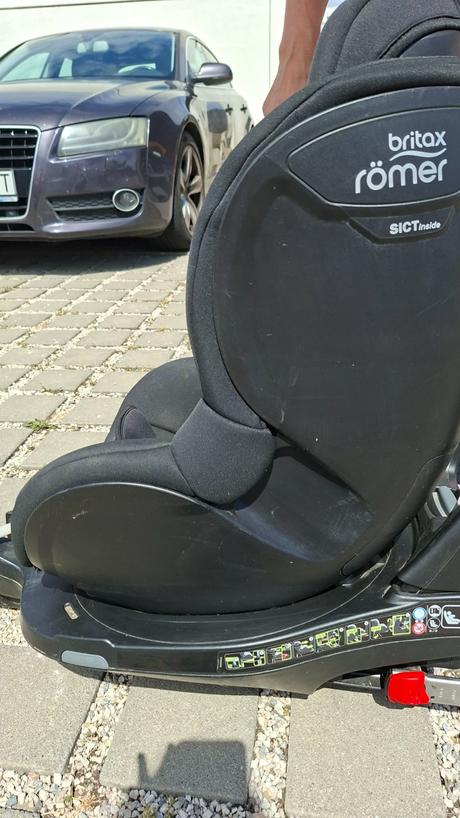Rotačná autosedačka britax-römer dualfix m, britax