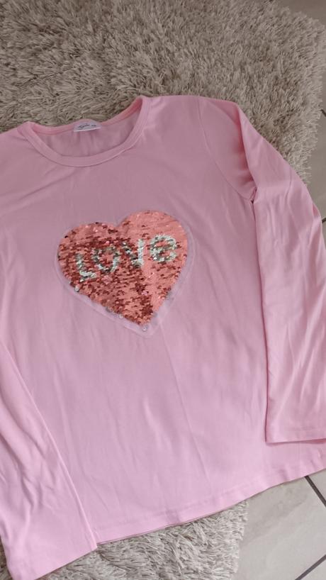 Tričko s meniacim srdiečkom, 152
