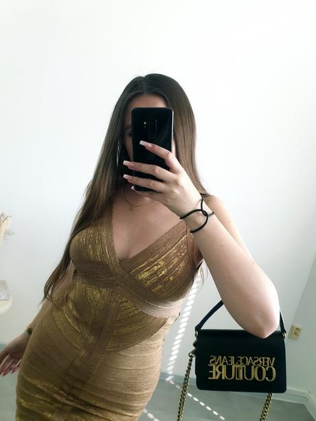 Aftershock bodycon zlaté šaty m, m