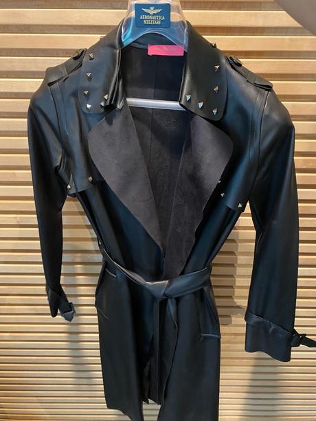 Extravagantný dlhý kabát, s