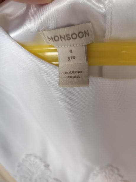 Šaty prvé sväté prijímanie, 140