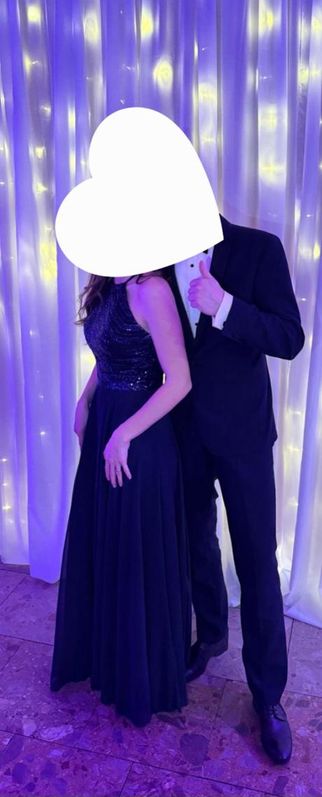 Spoločenské šaty, m