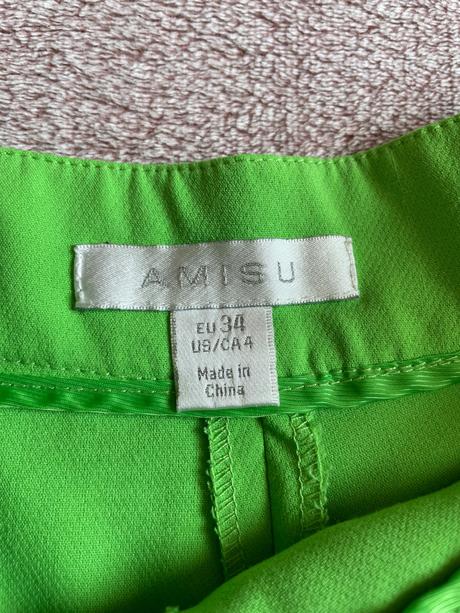 Elegantné sukňokraťasy, amisu,xs
