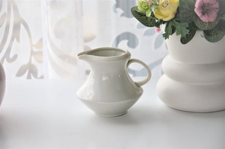 Keramická nádoba na mlieko,