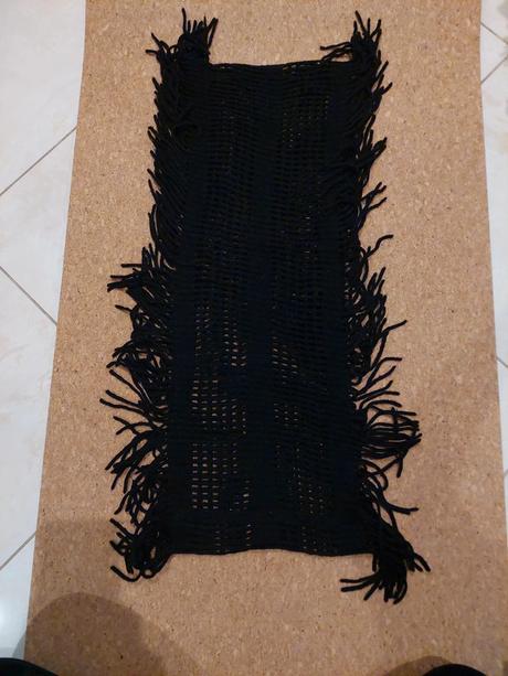 Nové čiapky, šály, šatky, šiltovky, opasky,