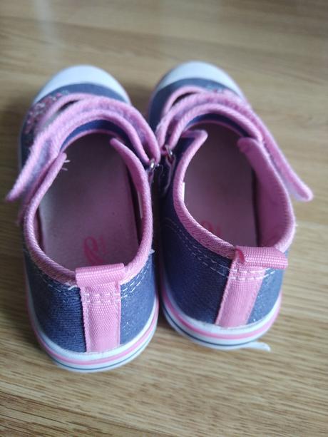 Balerínky s koženou stielkou, 31