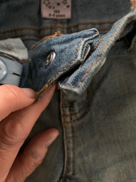 Slim dievčenské rifle 104, 104