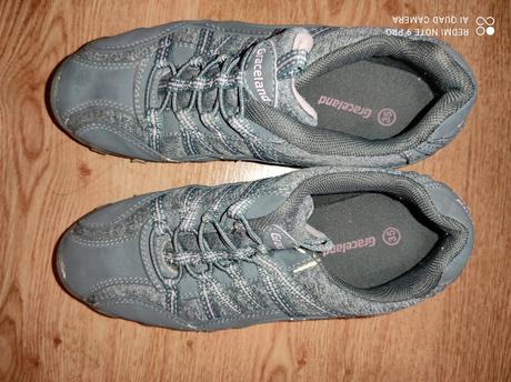 Botasky 35, graceland,35