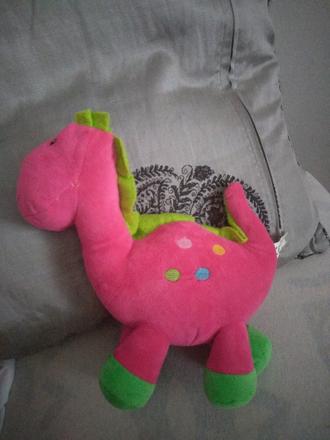 Dino plysak,