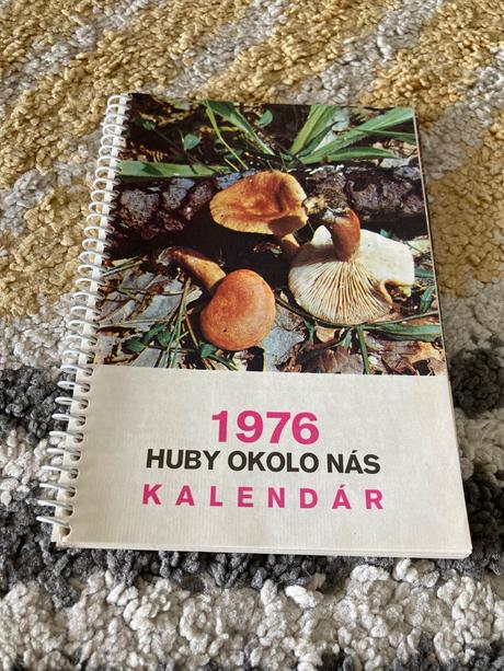 Huby okolo nás kalendár 1976 - aurel dermek,