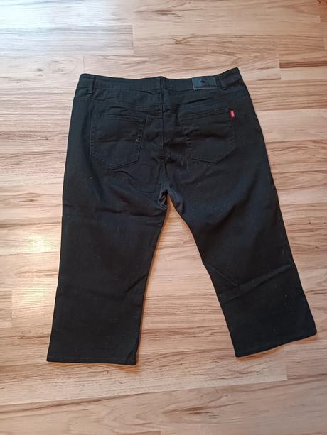 Dámske 3/4 nohavice, 38