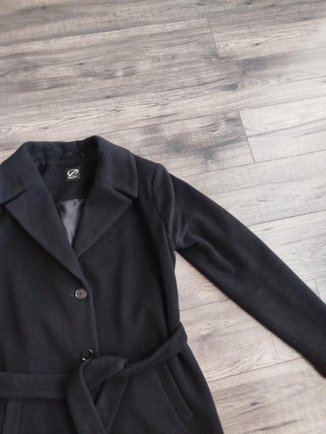 Vlnený kabát, 40