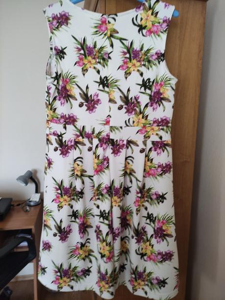 Krásne šaty, bonprix,44