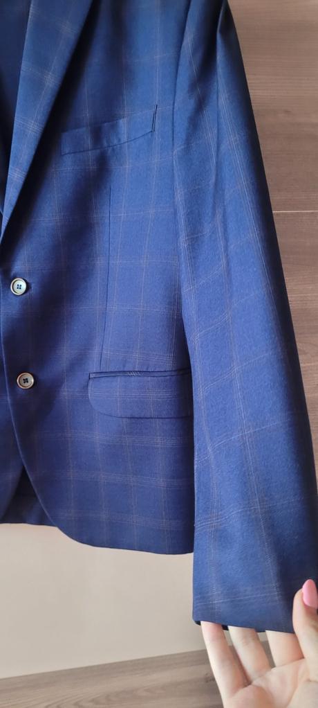 Moderný károvaný pánsky oblek 52, 52