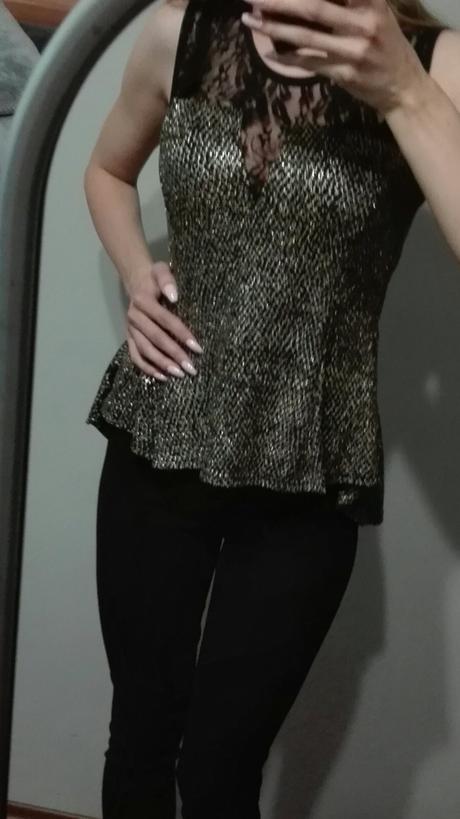 Top peplum elegantný, s / xs