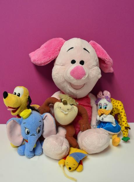 Disney zvieratá pluto dumbo ...,
