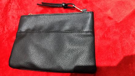 Čierna crossbody kabelka, 