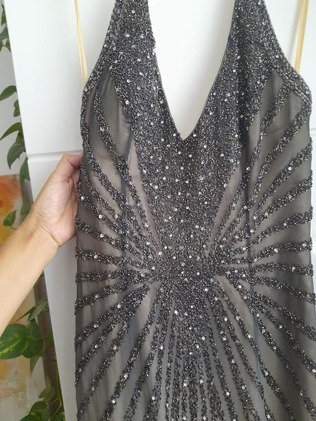 Spoločenské šaty, 40