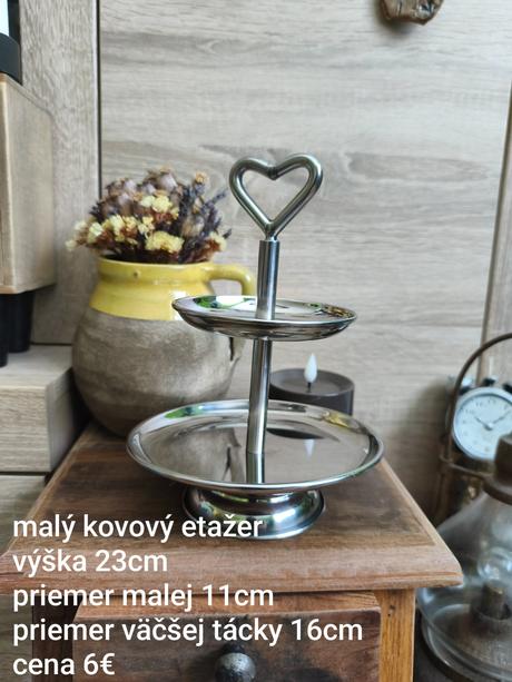 Kovový malý stojan, 
