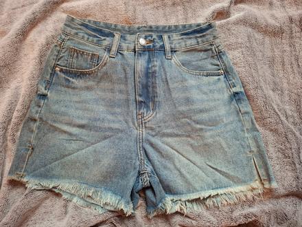 Dámske dzinsove šortky, m