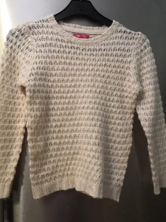 Dievčenský svetrik, 134