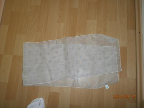 Mušelinový šál, <50