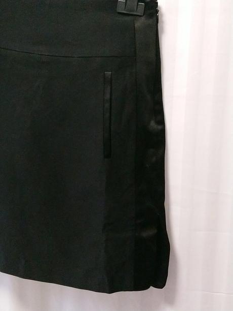 2 v 1 dámska čierna sukňa a elastické šortky, calm, xs