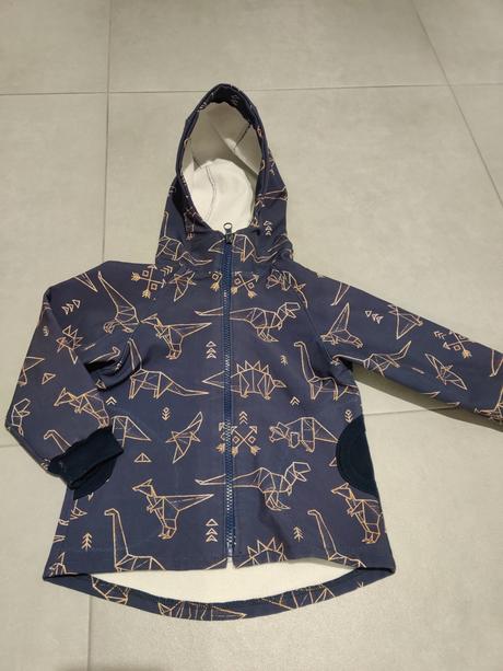 Softshellová súprava, 98