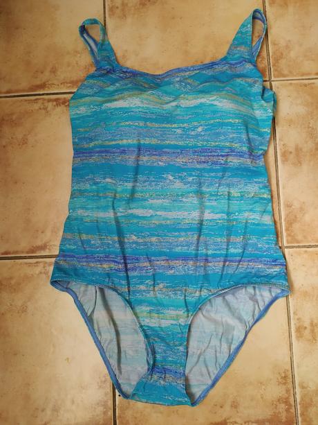 Jednoduché plavky, xl