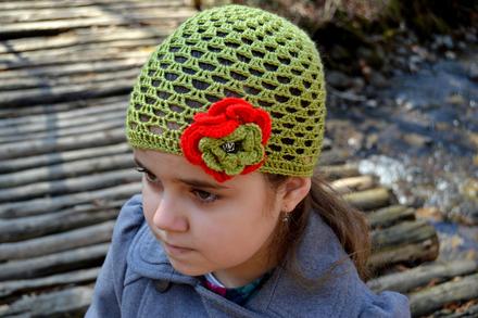 Háčkovaná čiapočka s kvetom, 50 - 158